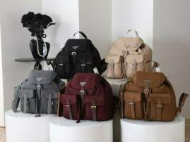 Picture of Prada Handbags _SKUfw218629535fw